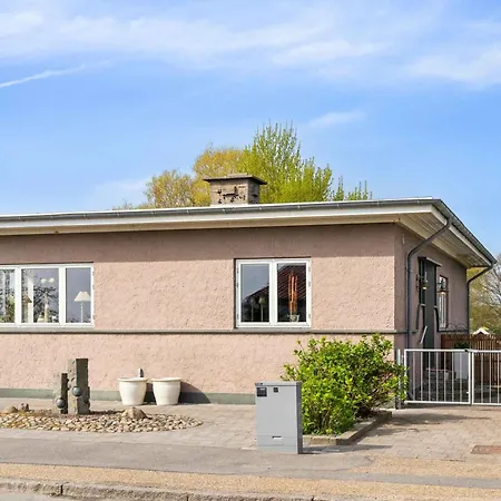 Casa vacanze Sea And Meadow Views Space And Calm Nyborg