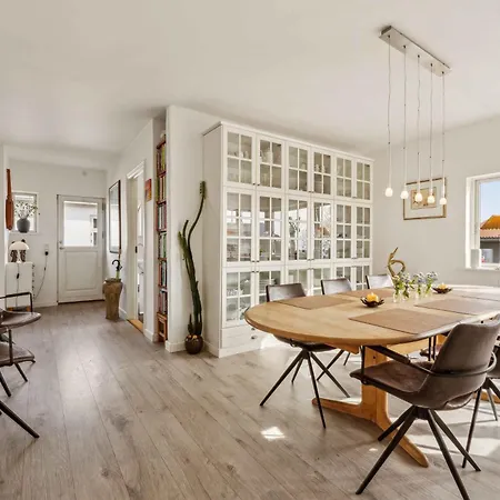 Casa vacanze Sea And Meadow Views Space And Calm Nyborg